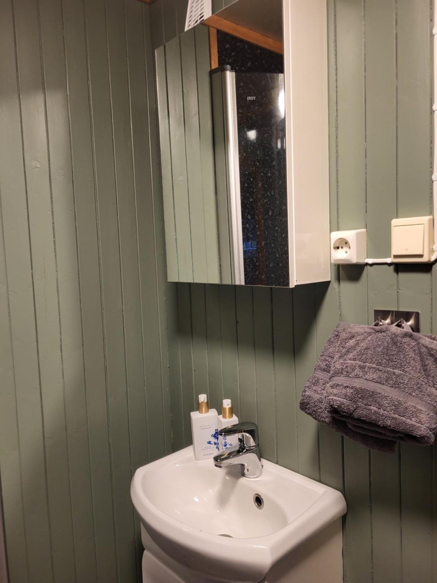 Koselig Studioleilighet I - Lofoten Ved Svolvaergeita, Djevelporten Appartement *